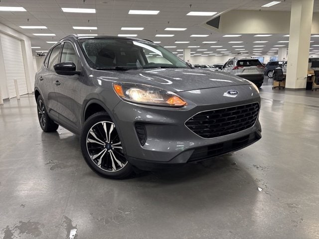 2021 Ford Escape SE's photo