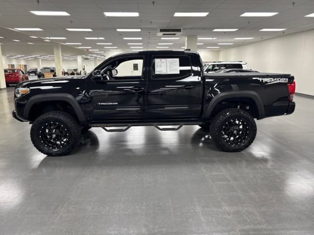 Used 2016 Toyota Tacoma TRD Sport Truck Double Cab