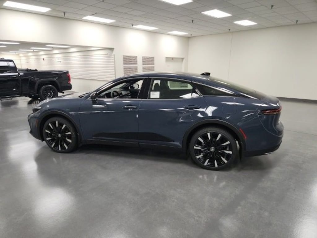 New 2026 Toyota Crown Platinum PLATINUM