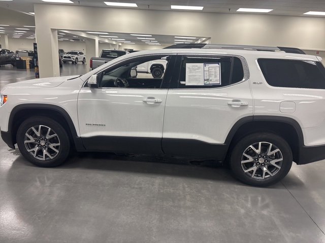 2023 Gmc Acadia SLT photo 4