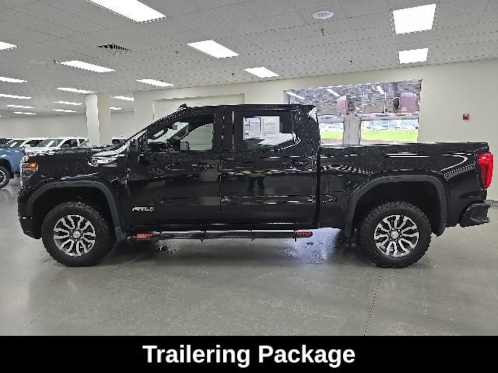 Used 2023 GMC Sierra 1500 AT4 Truck Crew Cab