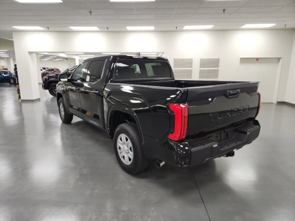 New 2026 Toyota Tundra SR SR CREWMAX 5.5