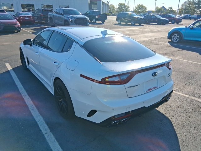 2019 Kia Stinger GT2 photo 4