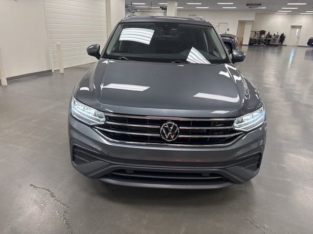 3VVNB7AX9RM100114