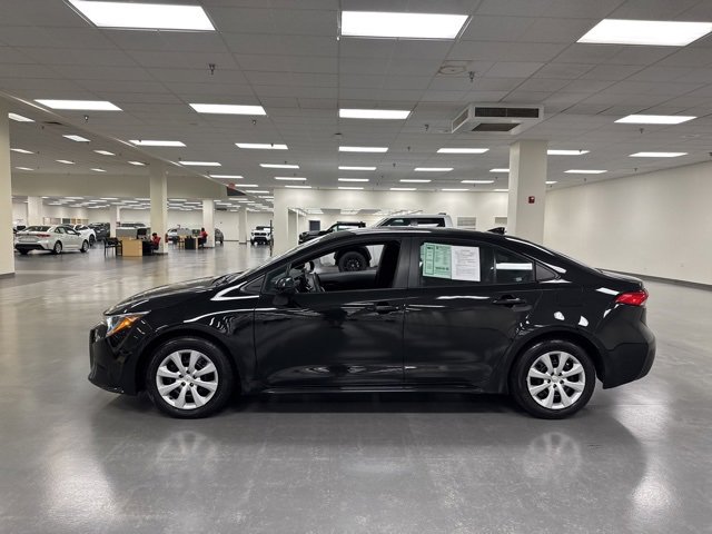 2022 Toyota Corolla LE photo 4