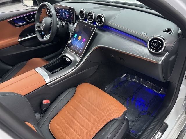 2025 Mercedes-Benz C-Class Sedan AMG C43 - Photo 10