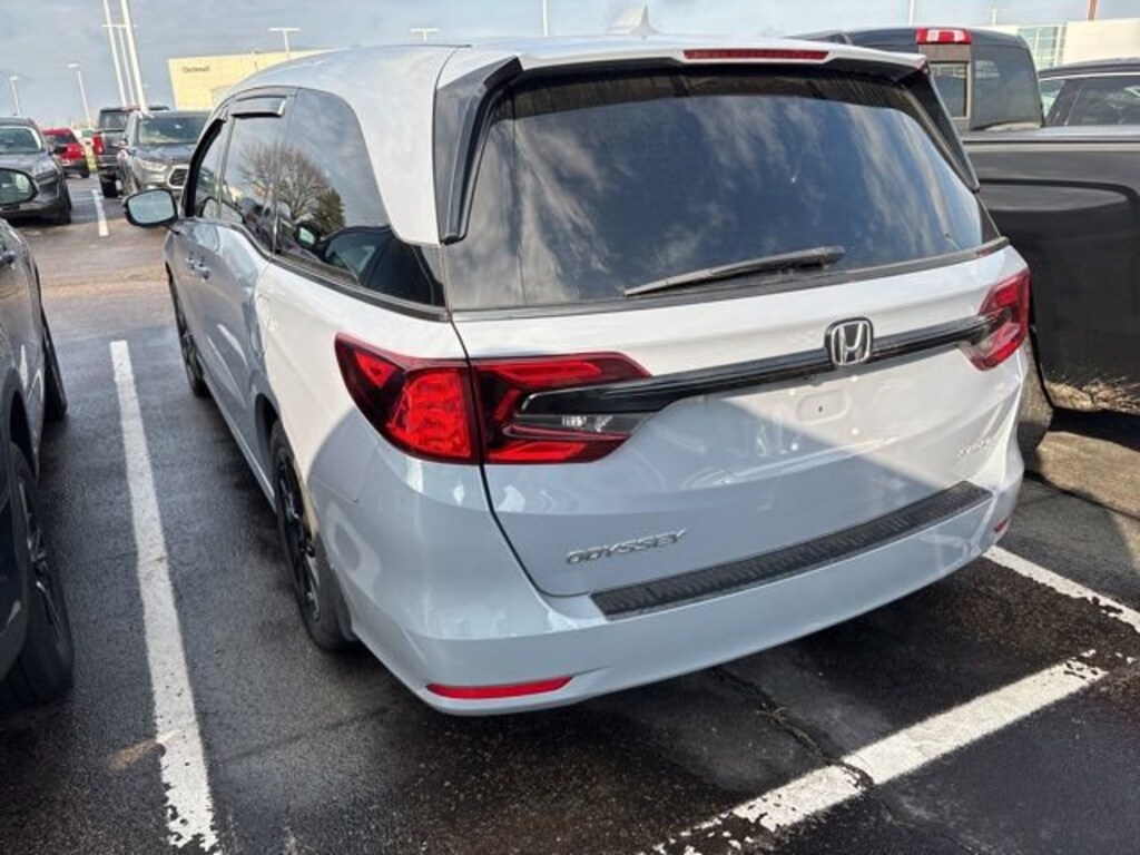 Used 2023 Honda Odyssey Sport Van
