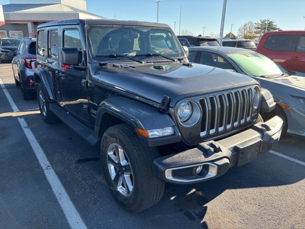 Used 2018 Jeep Wrangler Sahara SUV