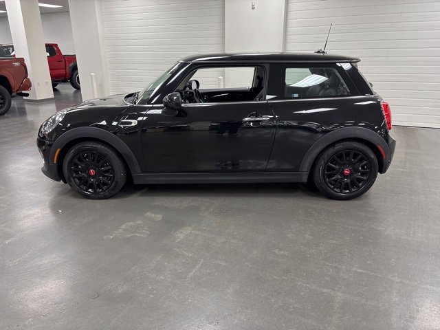 2019 Mini Cooper 2 Door Hardtop photo 4