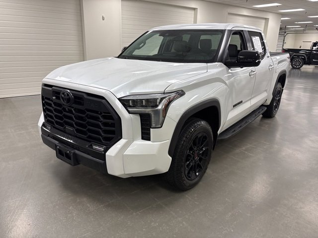 2024 Toyota Tundra Limited photo 3