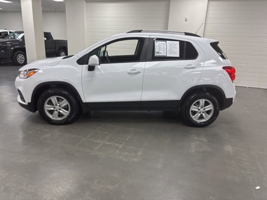 Used 2022 Chevrolet Trax LT SUV