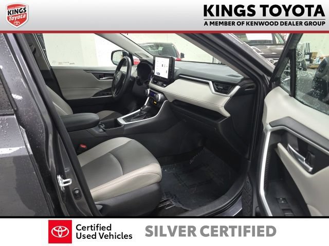 2024 Toyota RAV4 XLE Premium - Photo 6