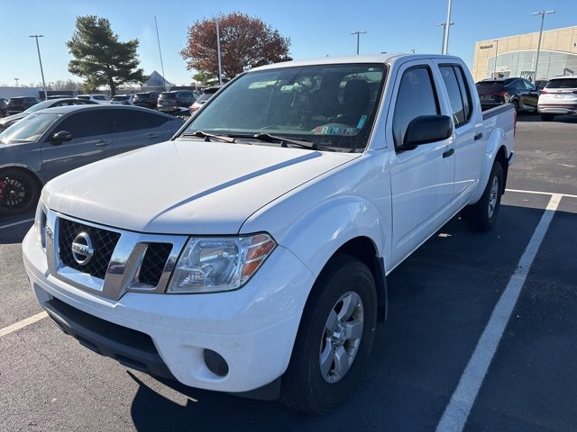 2012 Nissan Frontier SV photo 3