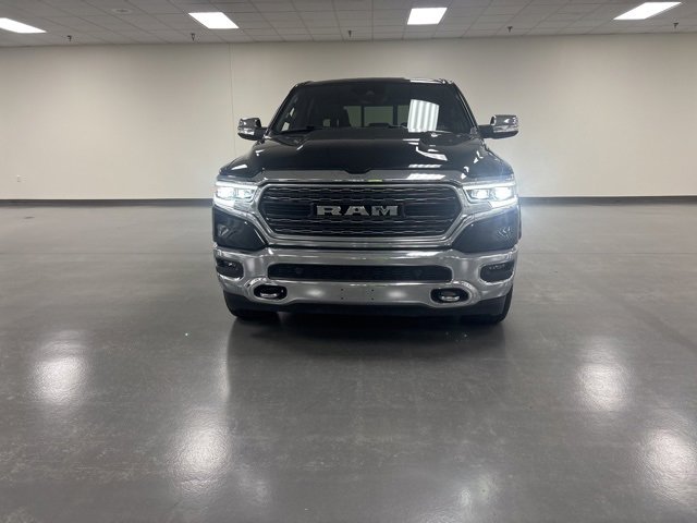 2022 Ram 1500 Limited photo 2