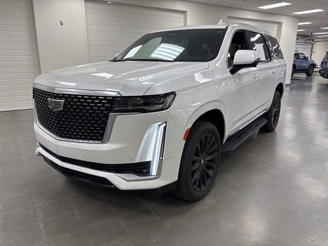 2023 Cadillac Escalade Premium Luxury photo 3