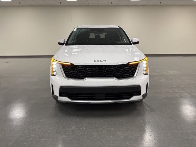 Used 2025 Kia Sorento LX with VIN 5XYRG4JC3SG341554 for sale in Cincinnati, OH