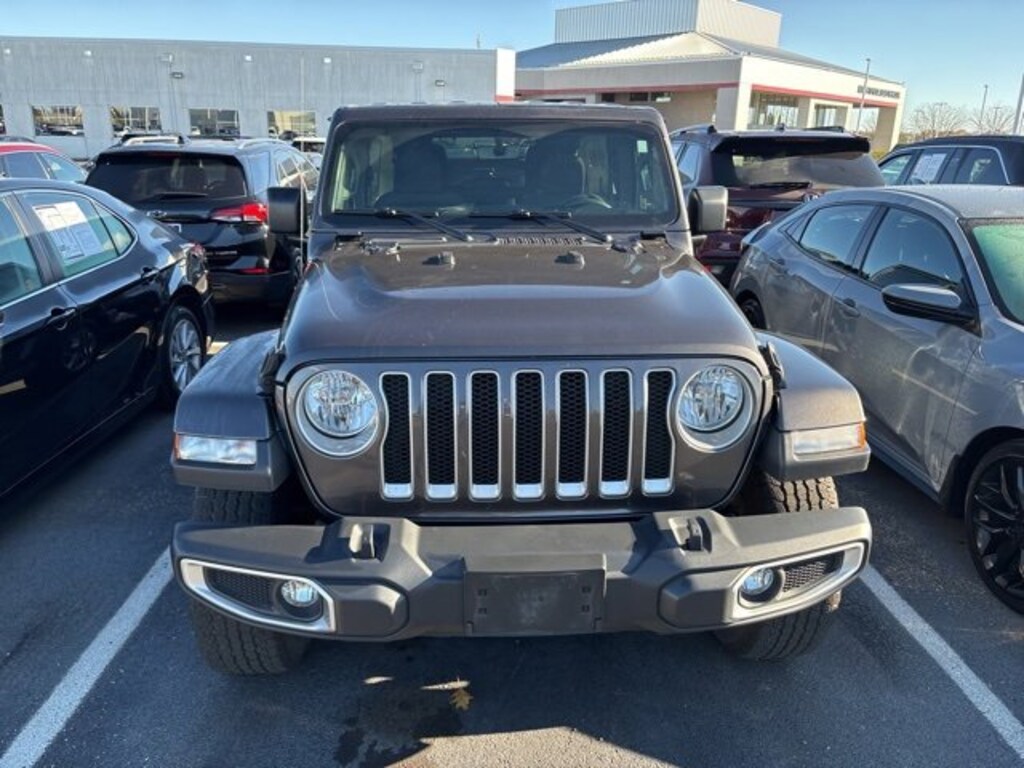 Used 2018 Jeep Wrangler Sahara SUV