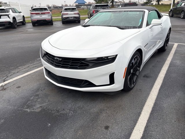 2022 Chevrolet Camaro 2LT photo 3
