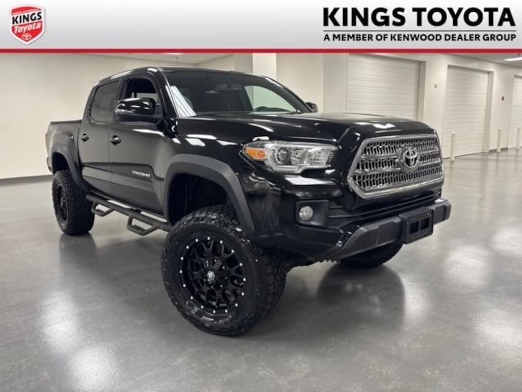 Used 2016 Toyota Tacoma TRD Sport Truck Double Cab