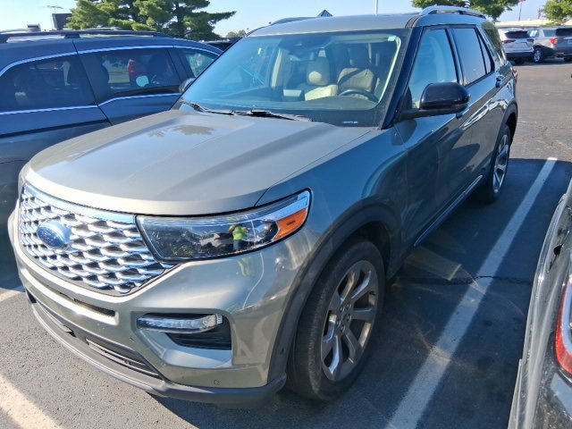 2020 Ford Explorer Platinum photo 3