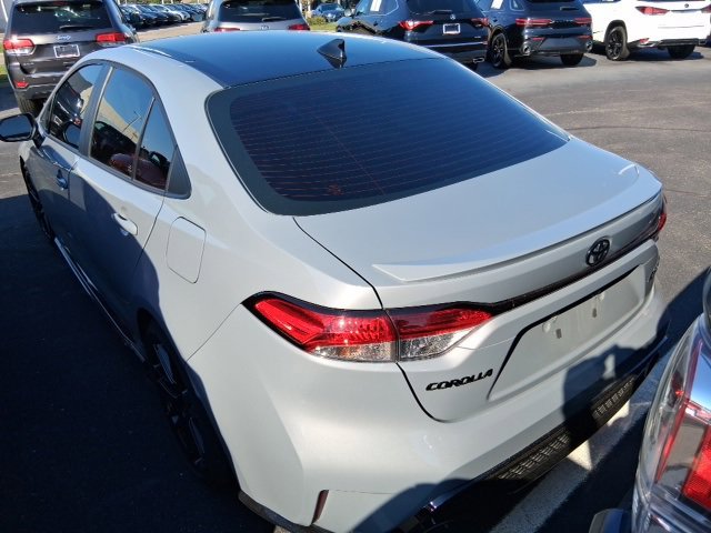 2022 Toyota Corolla SE photo 4
