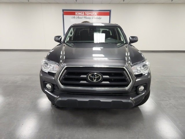 Certified 2022 Toyota Tacoma SR5 with VIN 3TMCZ5ANXNM501847 for sale in Cincinnati, OH