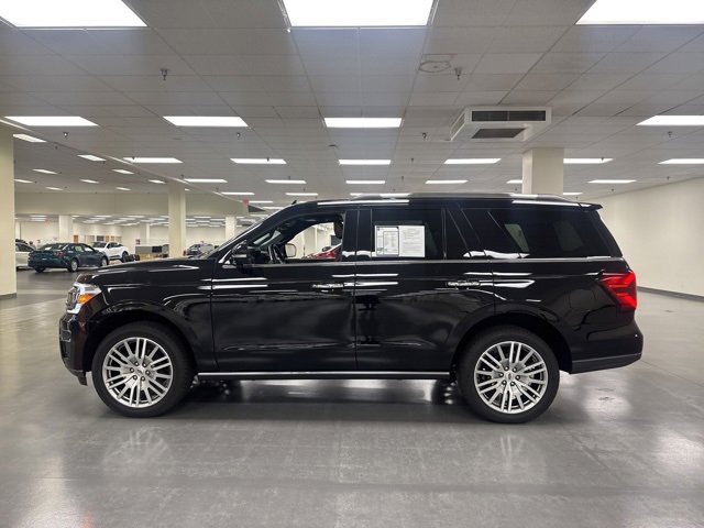 2024 Ford Expedition Limited photo 4
