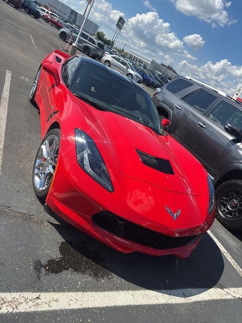 2019 Chevrolet Corvette Z51 2LT Coupe photo 2
