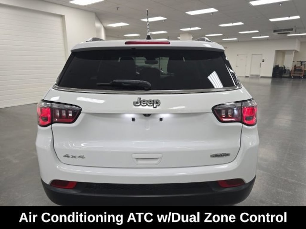 Used 2022 Jeep Compass Latitude SUV