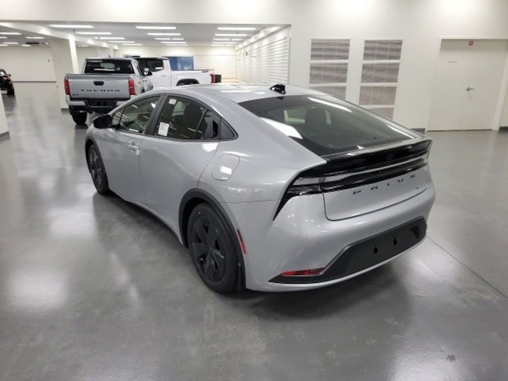 New 2026 Toyota Prius Plug-in Hybrid SE PLUG-IN HYBRID