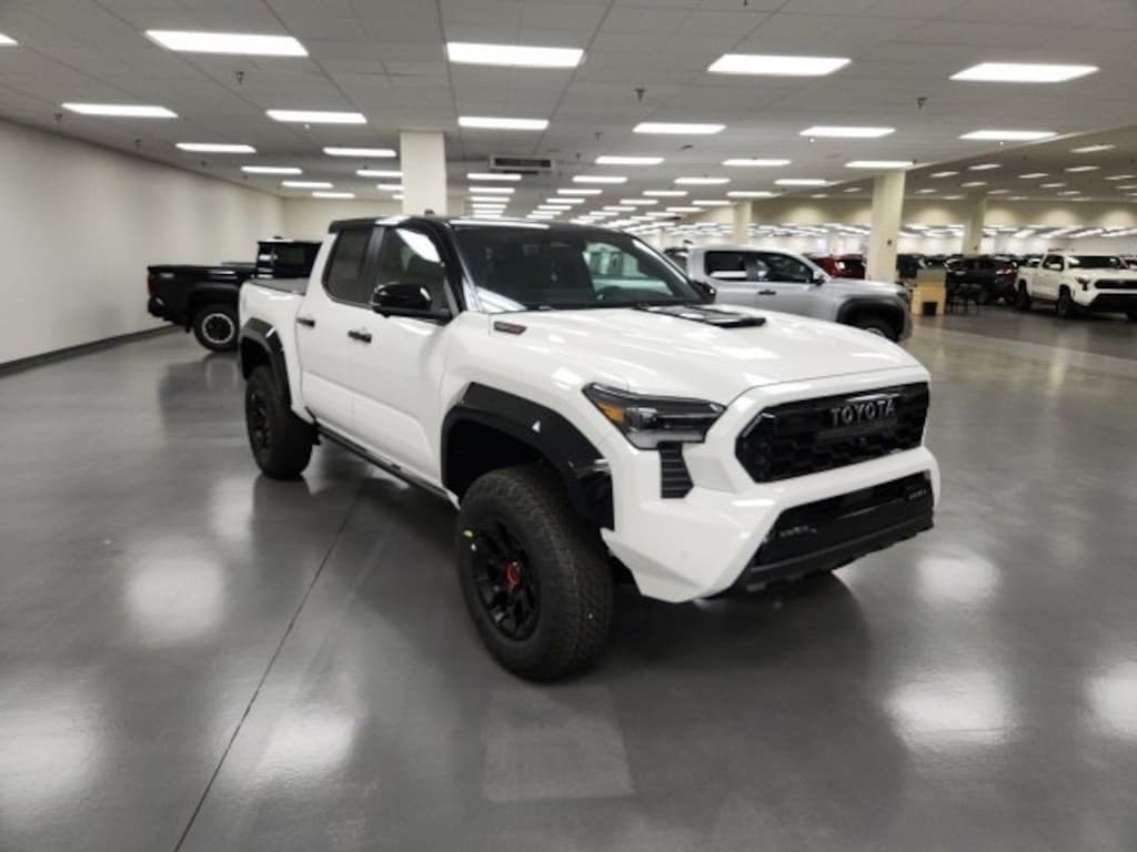 New 2025 Toyota Tacoma i-FORCE MAX TRD Pro 4X4 DOUBLE CAB HV