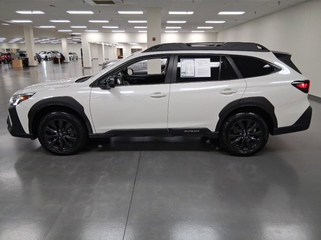 2024 Subaru Outback Onyx Edition photo 4