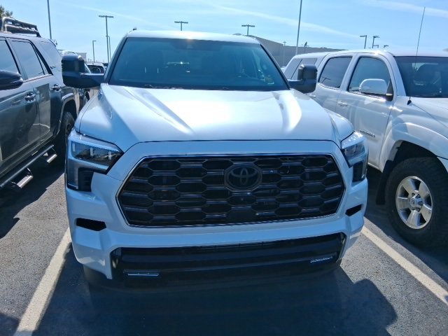2024 Toyota Sequoia Platinum photo 2