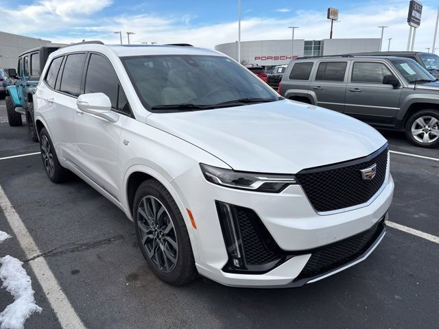 2021 Cadillac XT6 Sport's photo