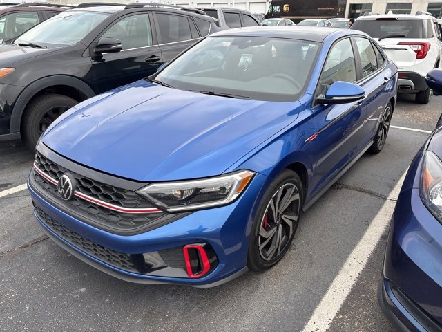 2024 Volkswagen Jetta GLI Autobahn photo 3