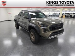 2026 Toyota Tacoma i-FORCE MAX Trailhunter Truck Double Cab