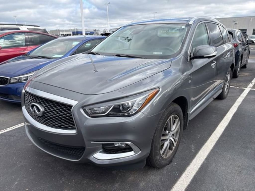 Used 2019 INFINITI QX60 LUXE SUV