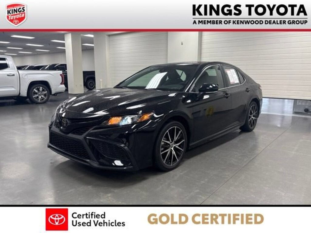 Used 2024 Toyota Camry SE Sedan