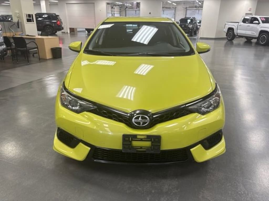 Used 2016 Scion iM Base Hatchback