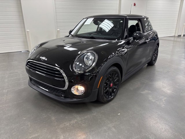 2019 Mini Cooper 2 Door Hardtop photo 3