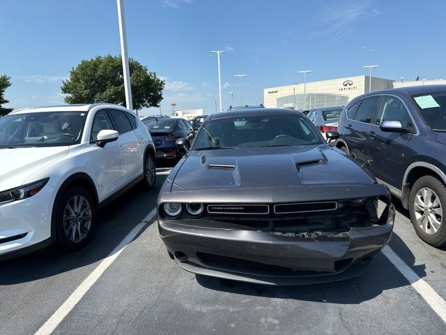 Used 2017 Dodge Challenger SXT with VIN 2C3CDZAG8HH639532 for sale in Cincinnati, OH