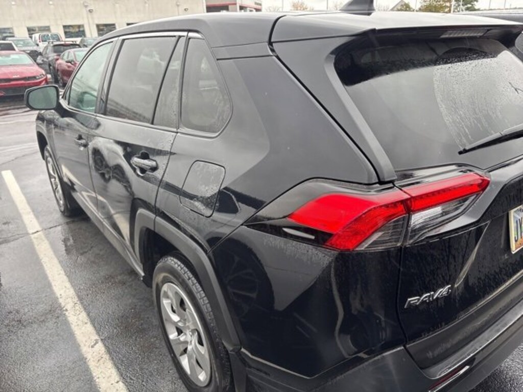Used 2022 Toyota RAV4 LE SUV