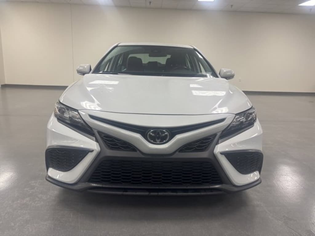 Used 2023 Toyota Camry SE Sedan