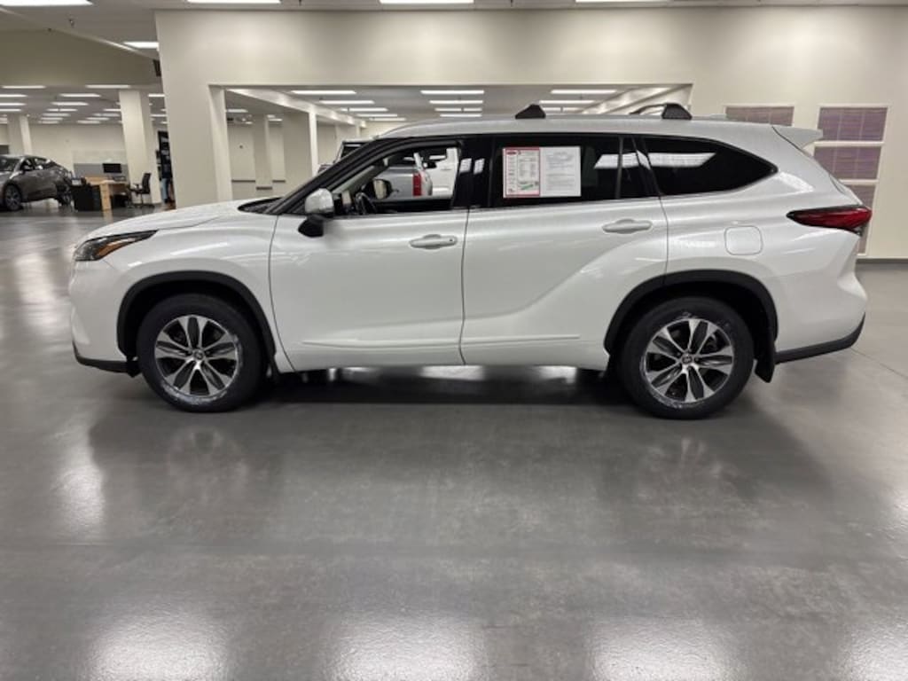 Certified 2022 Toyota Highlander XLE SUV