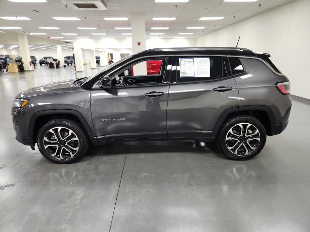 2022 Jeep Compass Limited photo 4