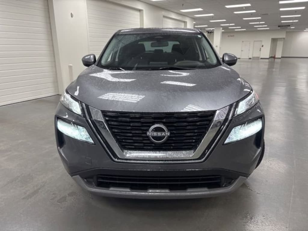 Used 2023 Nissan Rogue SV SUV