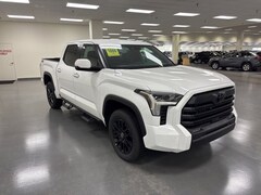 New 2026 Toyota Tundra SR5 SR5 CREWMAX 5.5 Cincinnati, OH