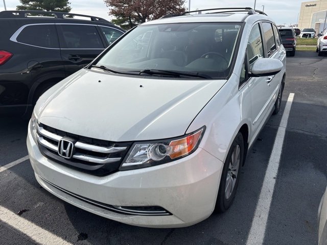 2017 Honda Odyssey EX-L photo 3