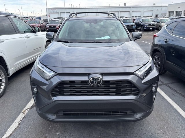 2025 Toyota RAV4 XLE Premium photo 2