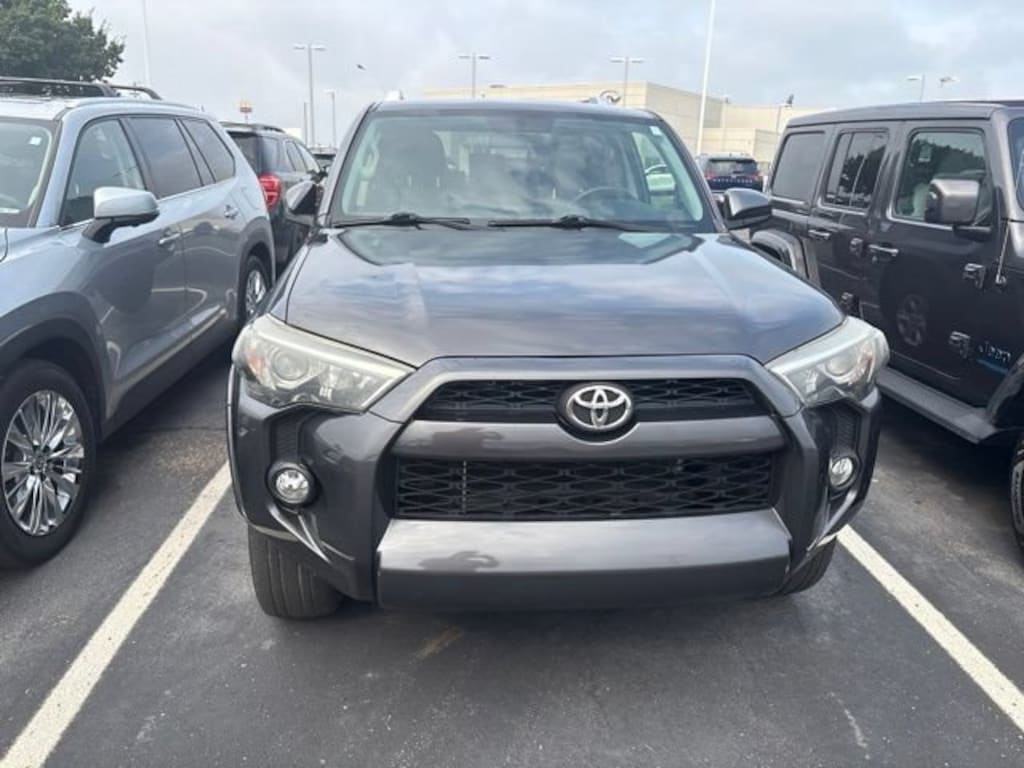 Used 2016 Toyota 4Runner SR5 SUV